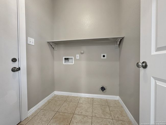 220 Scenic Hills Dr, House other with 4 bedrooms, 2 bathrooms and null parking in La Vernia TX | Image 23