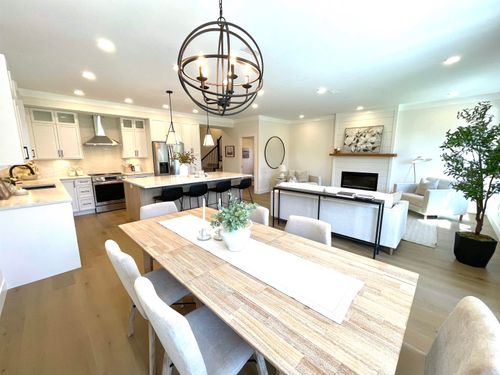 4428 46b St, Delta, BC, V4K2M9 | Card Image