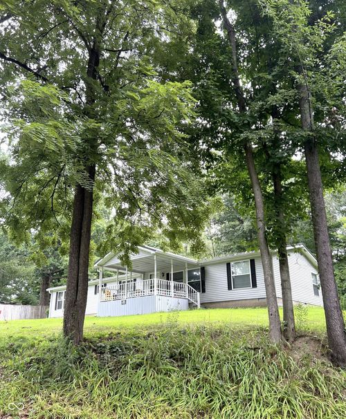 1001 N Virginia St, Rockville, IN, 47872-1321 | Card Image