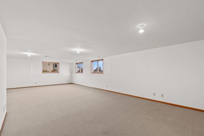 W9722 Cousins Court, House other with 3 bedrooms, 4 bathrooms and null parking in CALAMUS WI | Image 33