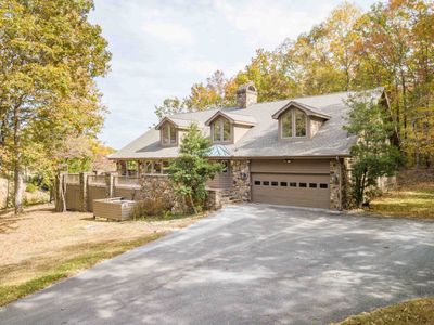 985 Sandpiper Pt, House other with 6 bedrooms, 4 bathrooms and null parking in Counce TN | Image 1