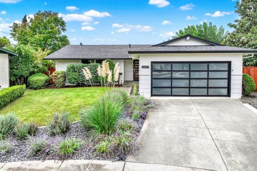 2407 Norton Street, Napa, CA, 94558 | Card Image