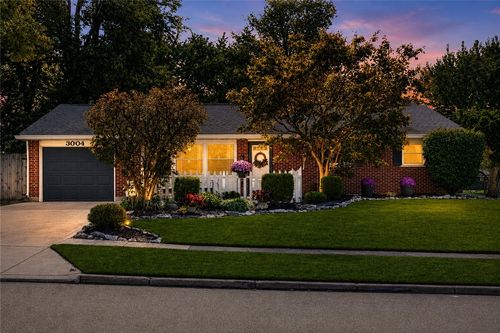 3004 Blackhawk Rd, Kettering, OH, 45420-3810 | Card Image