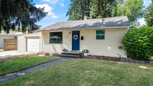 6121 N Belt St, Spokane, WA, 99205-6913 | Card Image