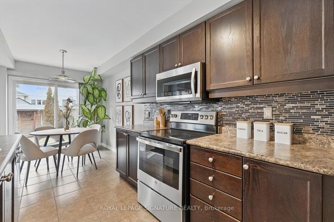 17 Gallimere Crt, House attached with 3 bedrooms, 3 bathrooms and 2 parking in Whitby ON | Image 7