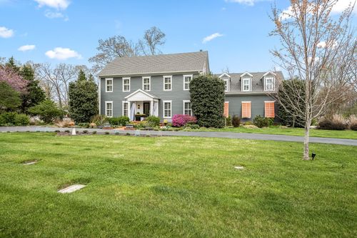 100 Point Cir, Tullahoma, TN, 37388-5238 | Card Image