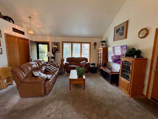 UNIT-603 - 6211 Maple St, Condo with 2 bedrooms, 2 bathrooms and 6 parking in MARENGO IL | Image 7