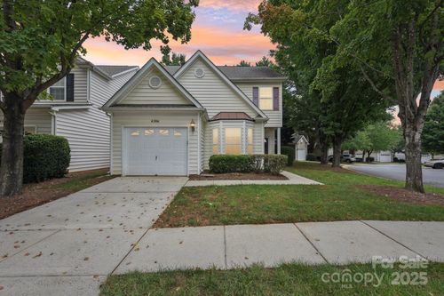 6506 Avonlea Ct, Charlotte, NC, 28269-1004 | Card Image