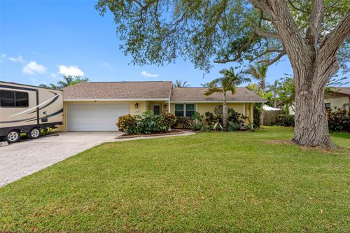 13440 Rustic Pines Blvd S, Seminole, FL, 33776-2331 | Card Image