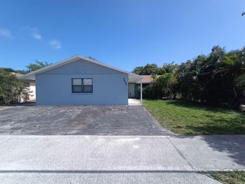 3640 Avenue J, Riviera Beach, FL, 33404-2166 | Card Image