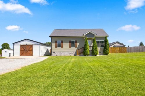 1204 Redden Ln, Burns, TN, 37029-6266 | Card Image