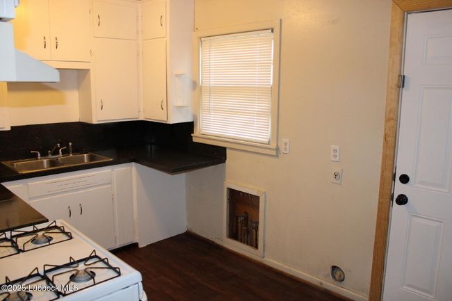 3119 Jarvis St, House other with 3 bedrooms, 1 bathrooms and null parking in Lubbock TX | Image 4