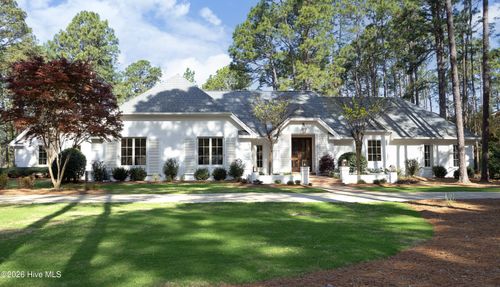 360 Lake Dornoch Dr, Pinehurst, NC, 28374-7174 | Card Image