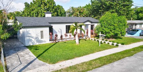 347 Ne 110th St, Miami, FL, 33161-7109 | Card Image