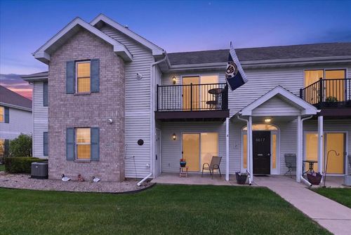 1-6617 Reston Heights Dr, Madison, WI, 53718-3373 | Card Image