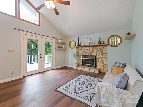 848 Eagles Ridge Rd, Sylva, NC, 28779 | Card Image