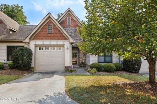 12 Elk Ridge Ln, Southern Pines, NC, 28387-5172 | Card Image