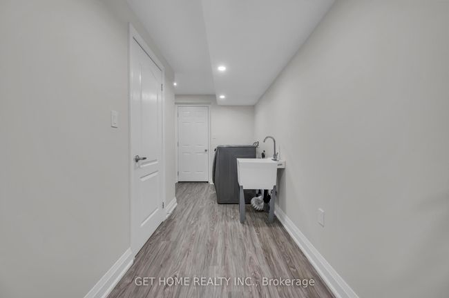 18 Germain Cir, House attached with 5 bedrooms, 4 bathrooms and 1 parking in Brampton ON | Image 46