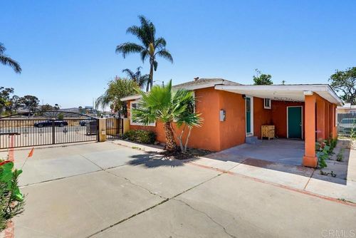 220 W W Calle Primera, San Ysidro, CA, 92173-2810 | Card Image