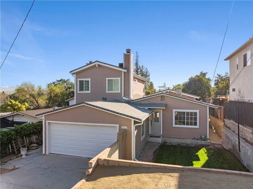 25048 Wheeler Rd, Newhall, CA, 91321-3422 | Card Image