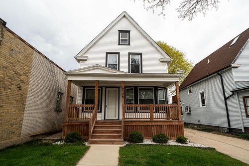 2006 E Rusk Avenue, Milwaukee, WI, 53207 | Card Image