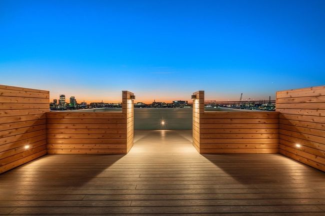 APT-509 - 301 Border St, Condo with 2 bedrooms, 2 bathrooms and 1 parking in Boston MA | Image 28