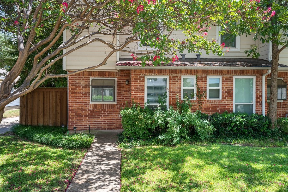 Residential Lease in Dallas