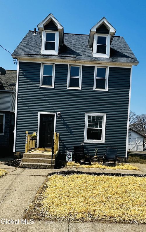 866 Thompson St, Schenectady, NY, 12306-4025 | Card Image