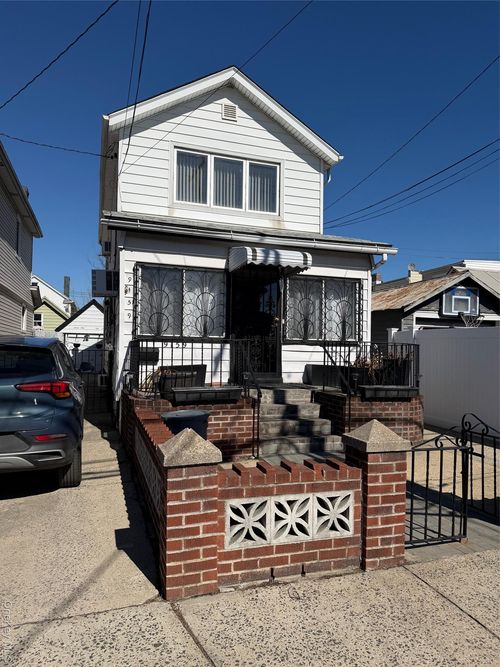 91-59 Chicot Ct, Ozone Park, NY, 11417-2015 | Card Image