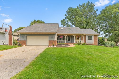 2543 Glencairin Dr, Grand Rapids, MI, 49504-2378 | Card Image