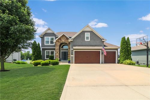 1216 Hillmann Lane, Warrensburg, MO, 64093 | Card Image