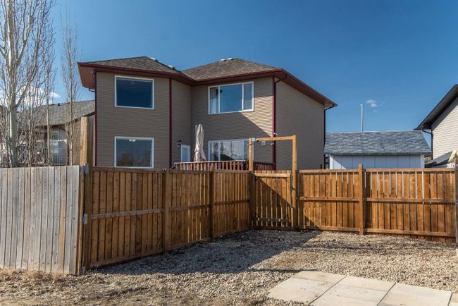 64 Kensington Close, Home with 5 bedrooms, 3 bathrooms and 3 parking in Red Deer AB | Image 43