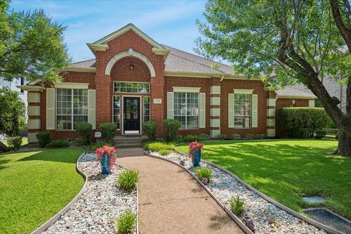7710 Sweetgum Dr, Irving, TX, 75063-3462 | Card Image