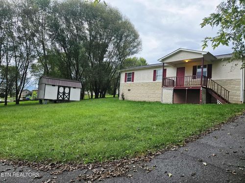 141 Mattie Ln, Tazewell, TN, 37879-5086 | Card Image