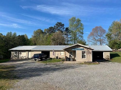 7067 Wheeler Rd, Lula, GA, 30554-2615 | Card Image