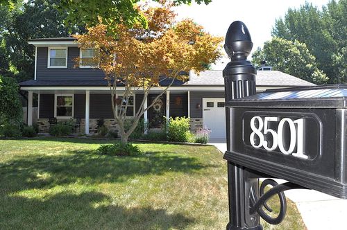 8501 W Cascade Oaks Court, Franklin, WI, 53132 | Card Image