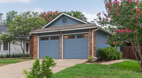 3008 Siskin Dr, Austin, TX, 78745-7555 | Card Image