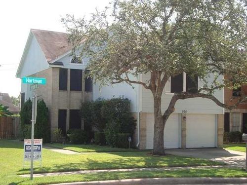 936 Hartman Dr, Baytown, TX, 77521-3478 | Card Image
