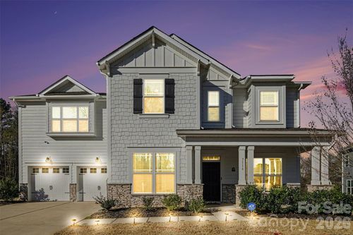 7116 Glenroe Dr, Huntersville, NC, 28078-0157 | Card Image