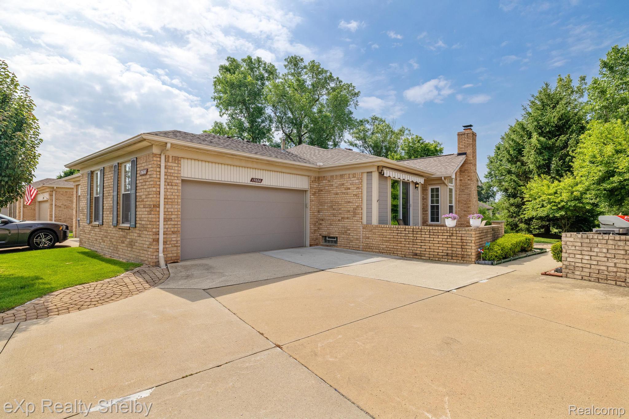 Residential in Macomb Township 3