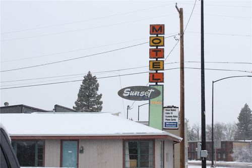 115 Ne Main St, Lewistown, MT, 59457-1931 | Card Image