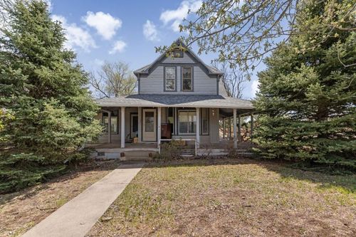1645 Washington Ave, Hot Springs, SD, 57747-1336 | Card Image