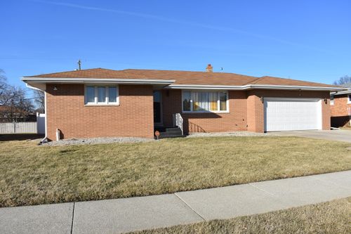 300 W 54th Pl, Merrillville, IN, 46410 | Card Image