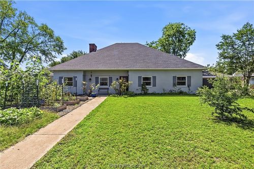2304 Quail Hollow Dr, Bryan, TX, 77802-2974 | Card Image