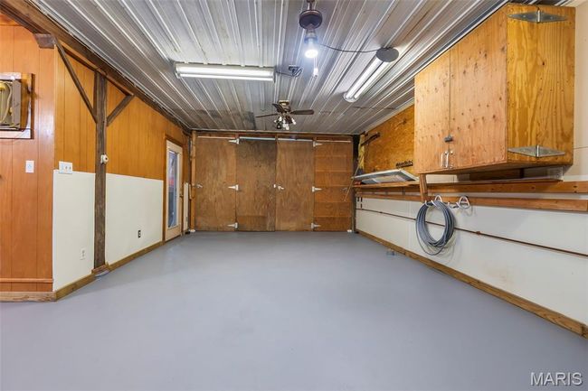 View of garage | Image 34