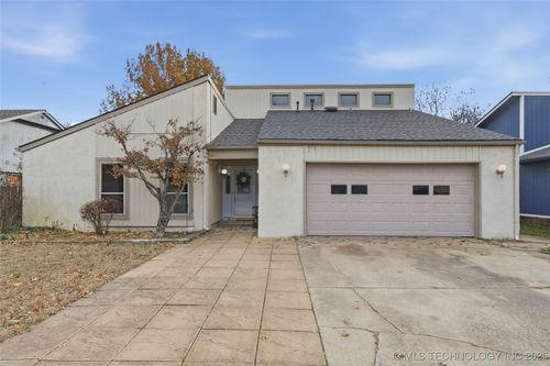 138 W M St, Jenks, OK, 74037-2147 | Card Image