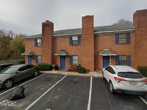 689-689 West Dr, Ridgeland, MS, 39157-4612 | Card Image