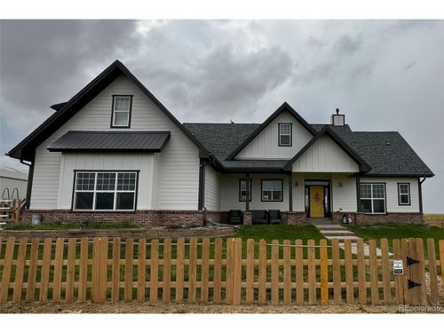 6945 Strasburg Rd, Strasburg, CO, 80136-8502 | Card Image