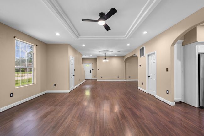 2713 Druid St, House other with 3 bedrooms, 3 bathrooms and 2 parking in Houston TX | Image 13