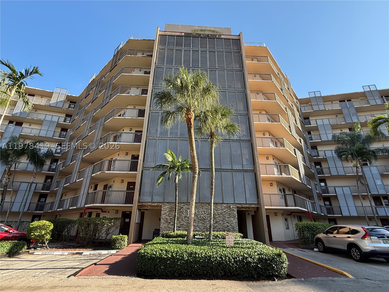 Residential in Aventura 2
